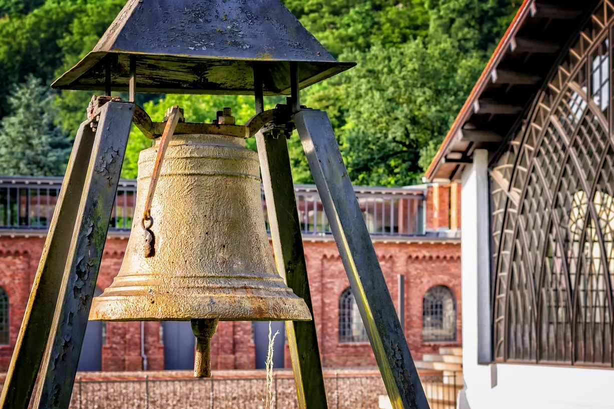 Bell jar, alarm, signal