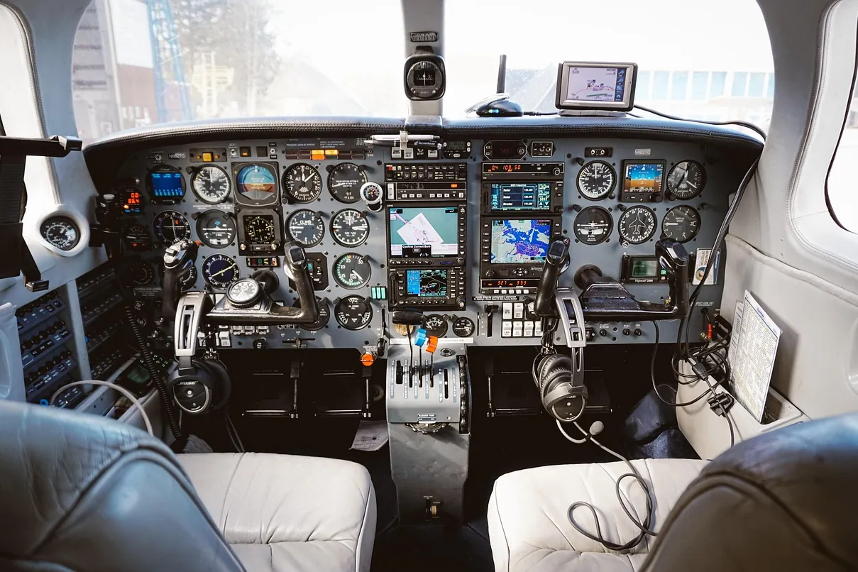 Cockpit, airplane, jet