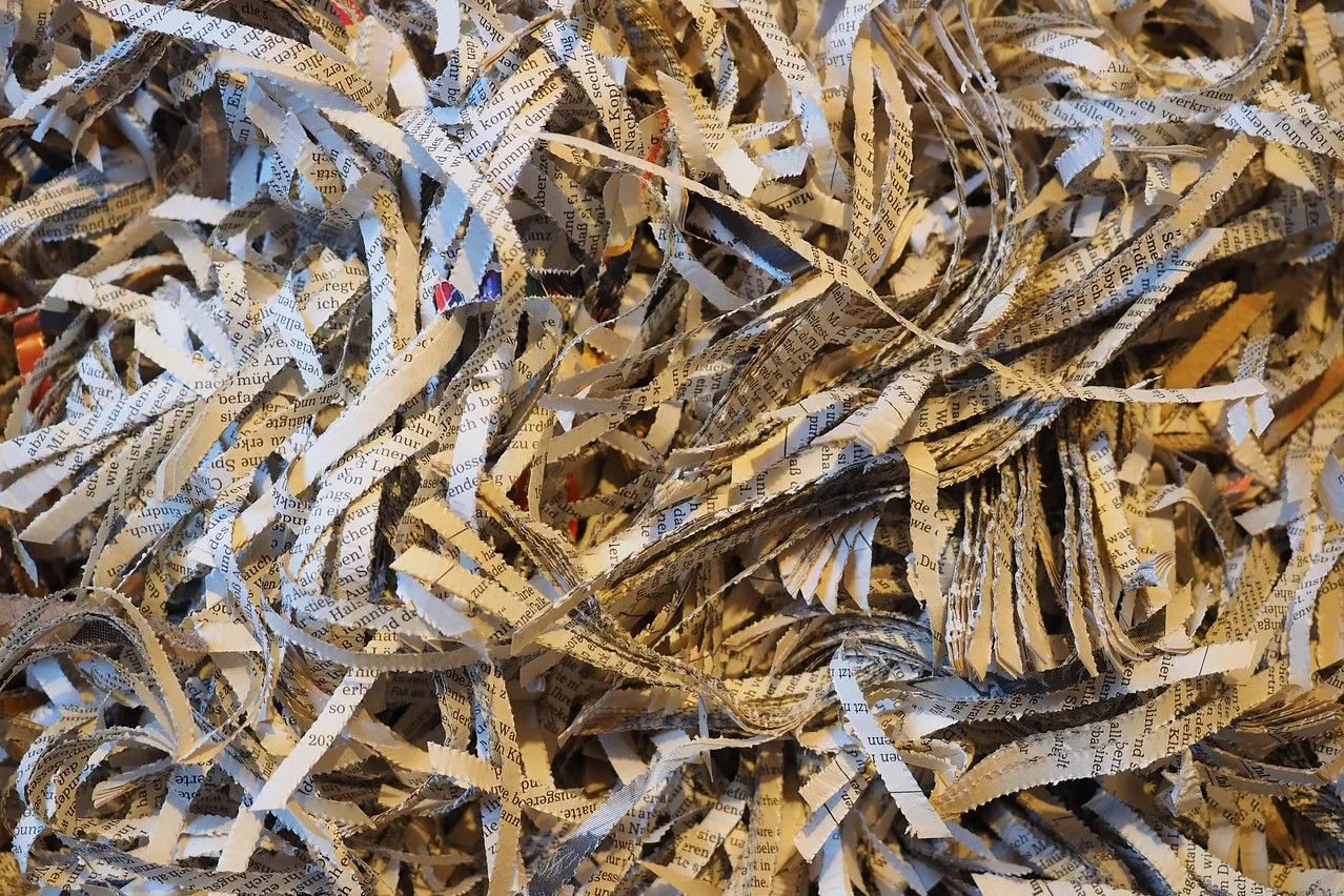 Shredder, crushed, paper